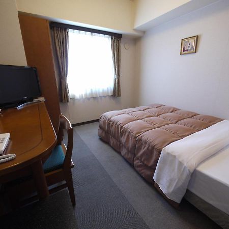 Hotel Route-Inn Matsusaka Ekihigashi Exteriör bild