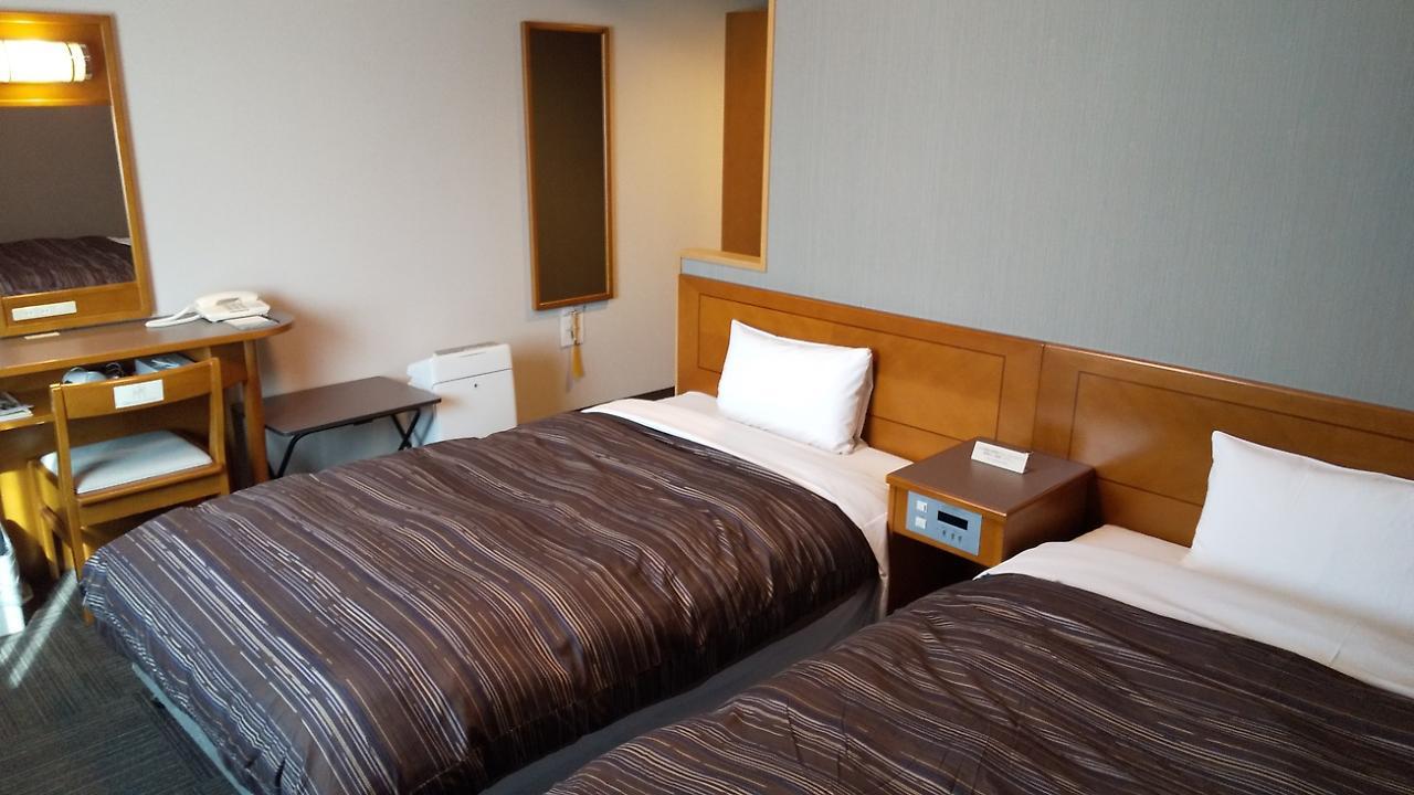Hotel Route-Inn Matsusaka Ekihigashi Exteriör bild