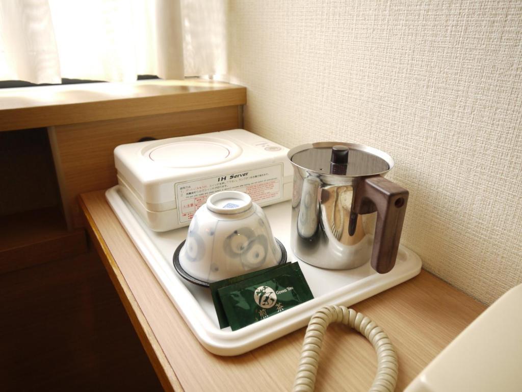 Hotel Route-Inn Matsusaka Ekihigashi Rum bild
